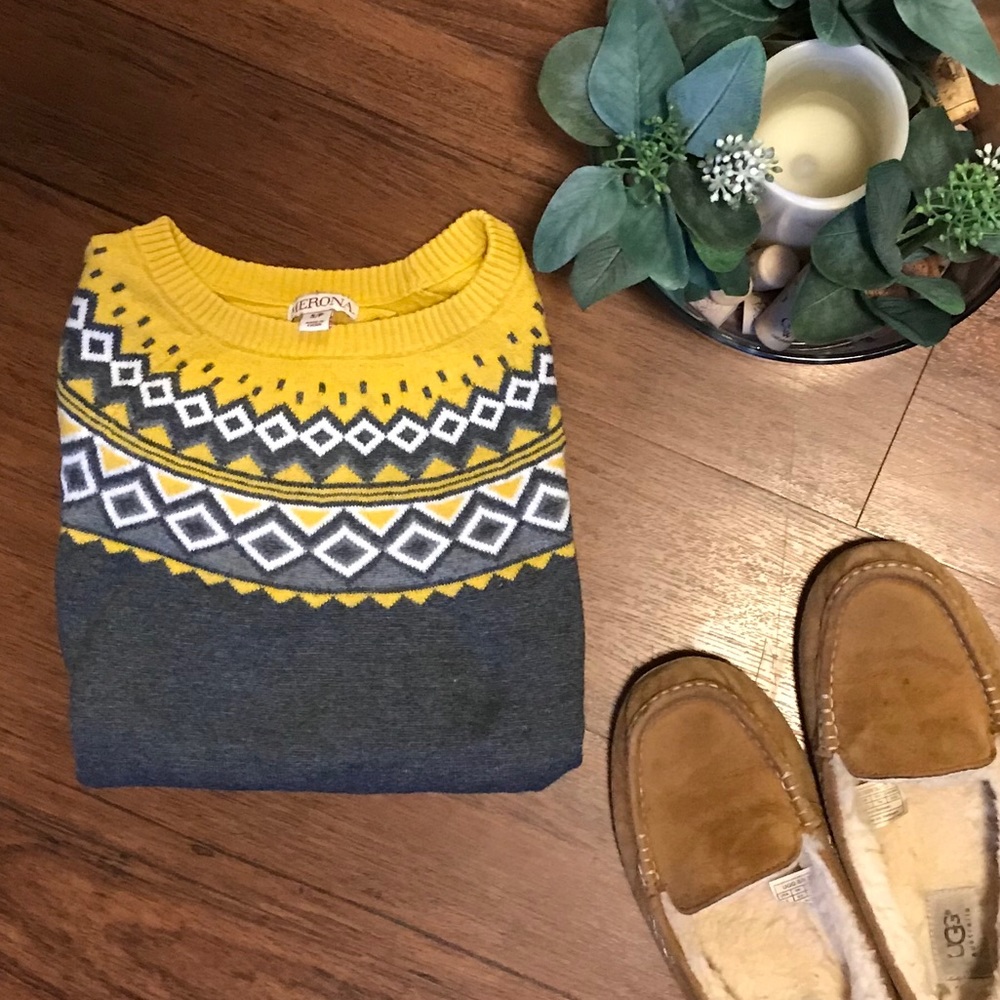 SOLD Lightweight Sweater